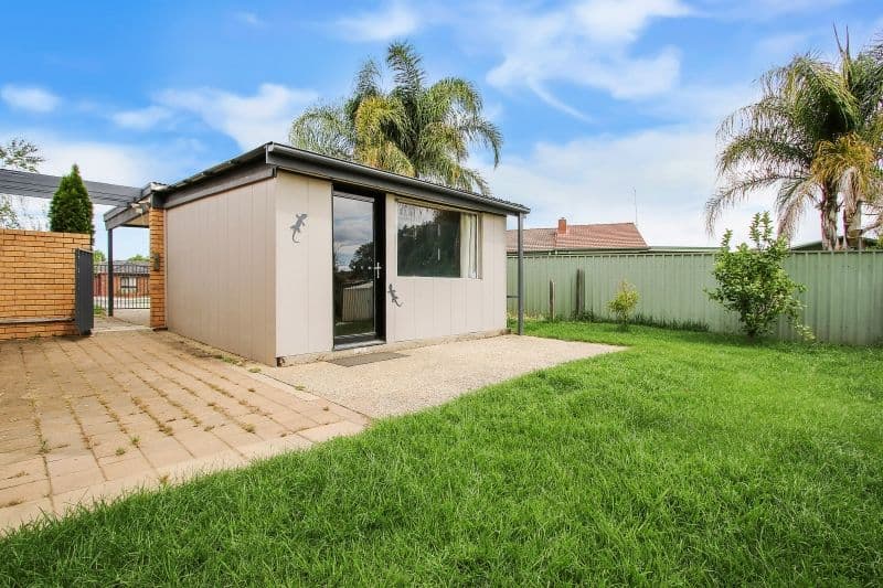 405 Dale Crescent, Lavington - Thumbnail 8