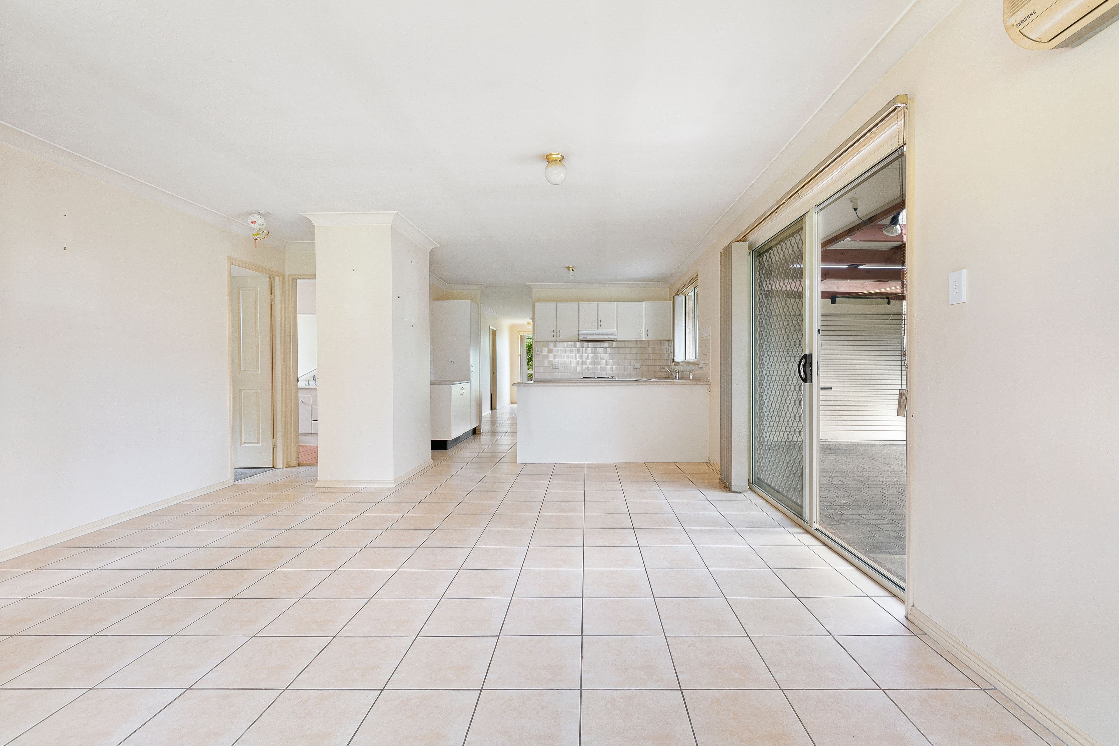 41 McKellar Boulevard, Blue Haven NSW 2262, Blue Haven - Thumbnail 2