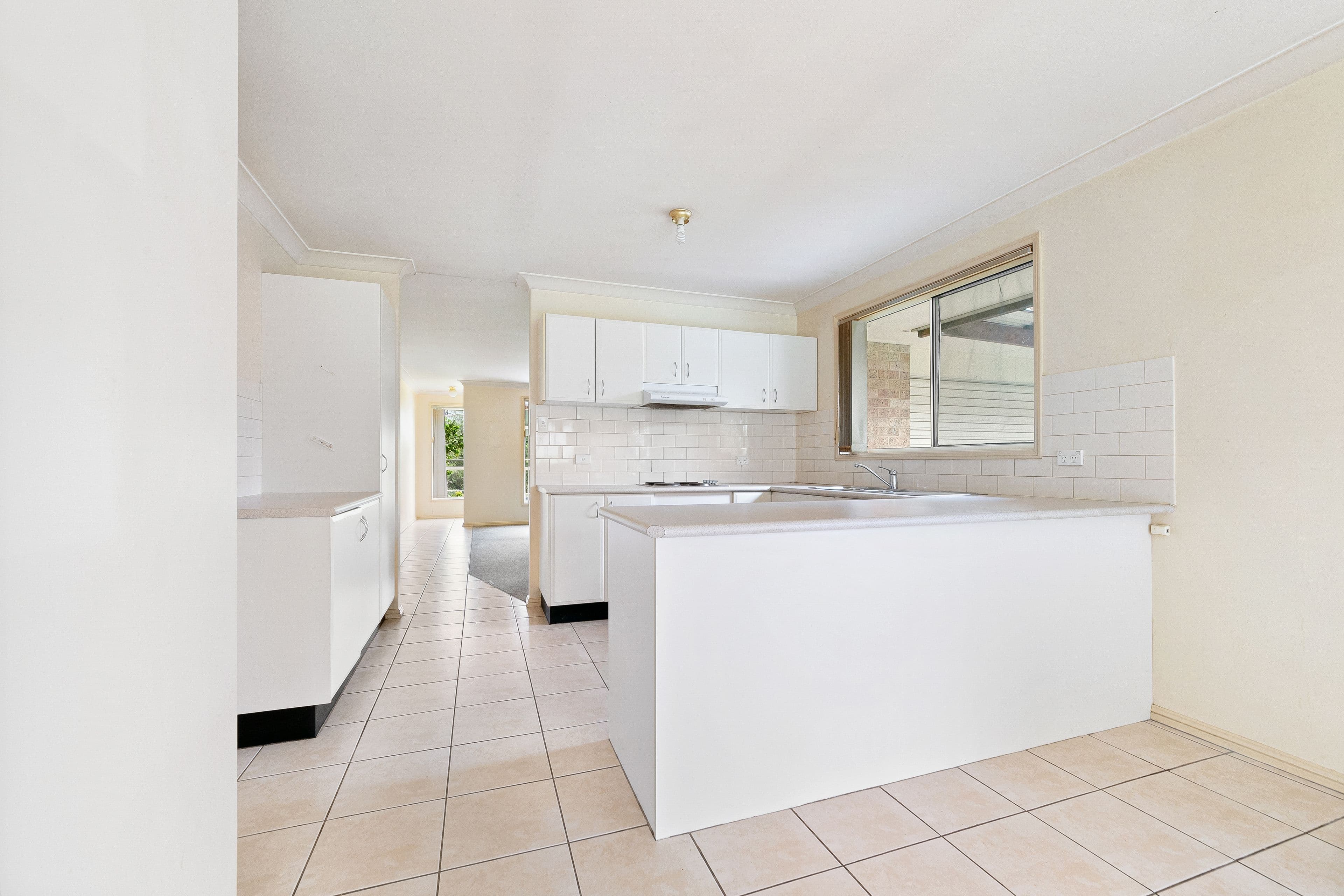 41 McKellar Boulevard, Blue Haven NSW 2262, Blue Haven - Thumbnail 3