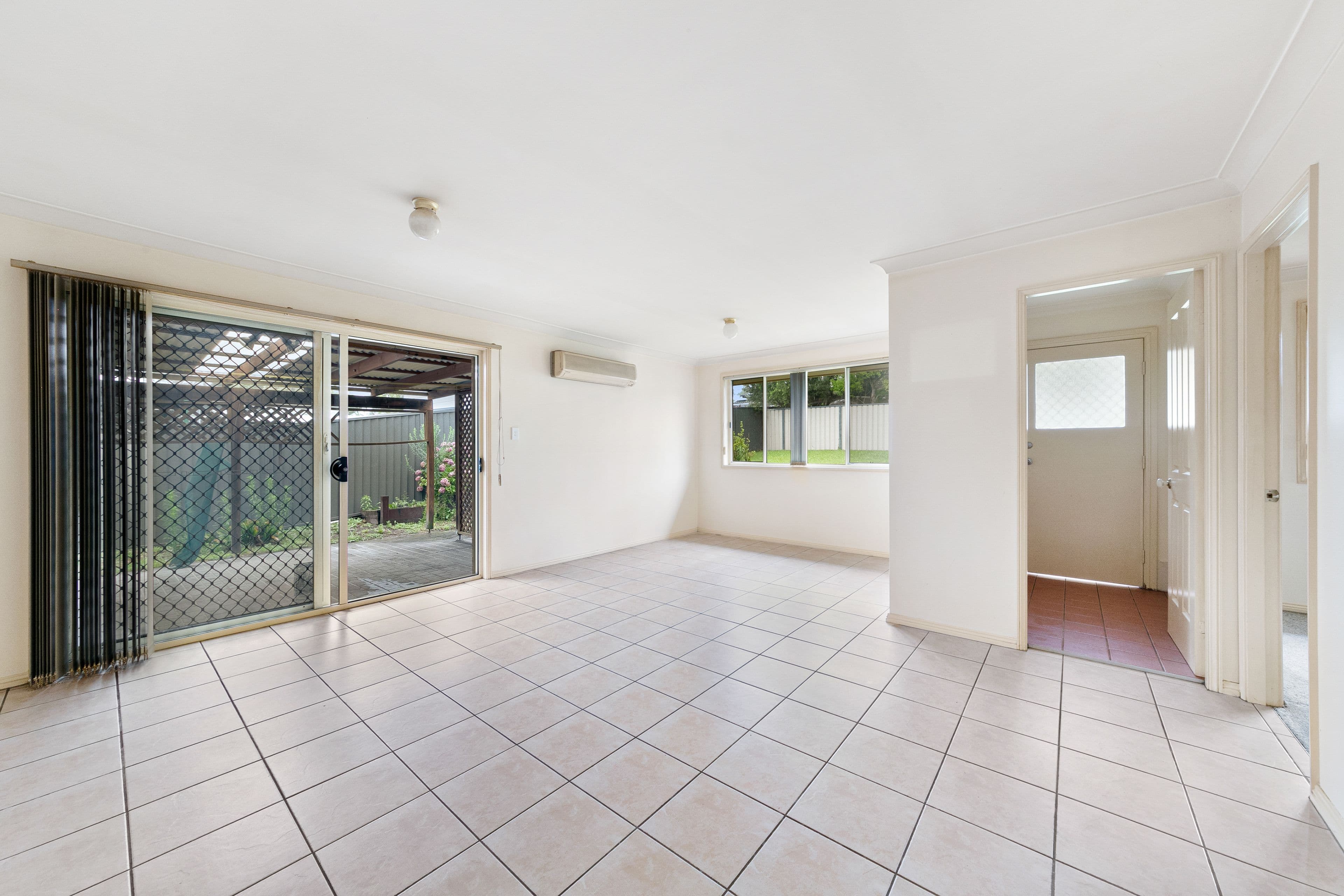 41 McKellar Boulevard, Blue Haven NSW 2262, Blue Haven - Thumbnail 4