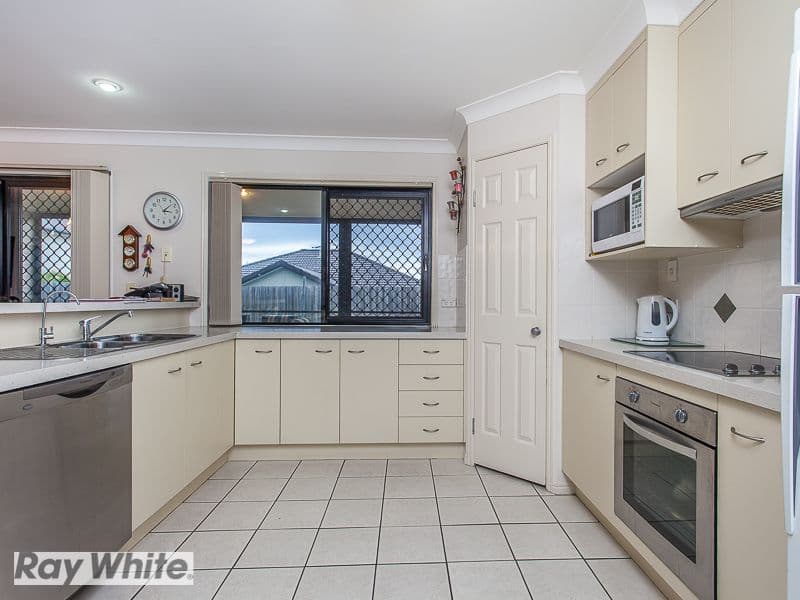 12 Dotterel Crescent, North Lakes QLD 4509, North Lakes - Thumbnail 3