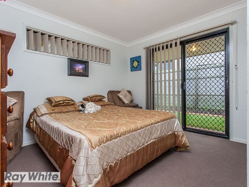 12 Dotterel Crescent, North Lakes QLD 4509, North Lakes - Thumbnail 7