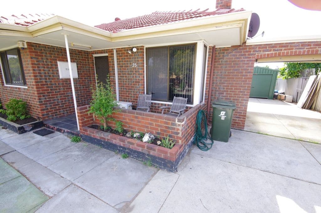 35 Gretham Road, WESTMINSTER WA 6061, Westminster - Image 1