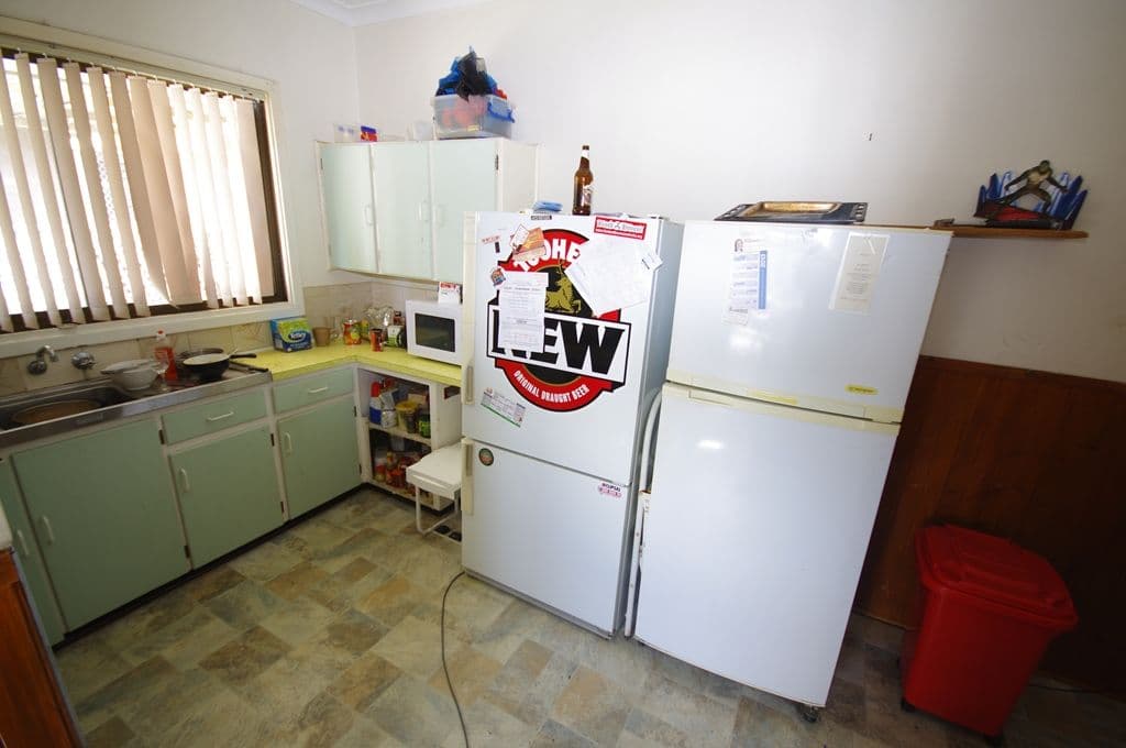35 Gretham Road, WESTMINSTER WA 6061, Westminster - Thumbnail 3