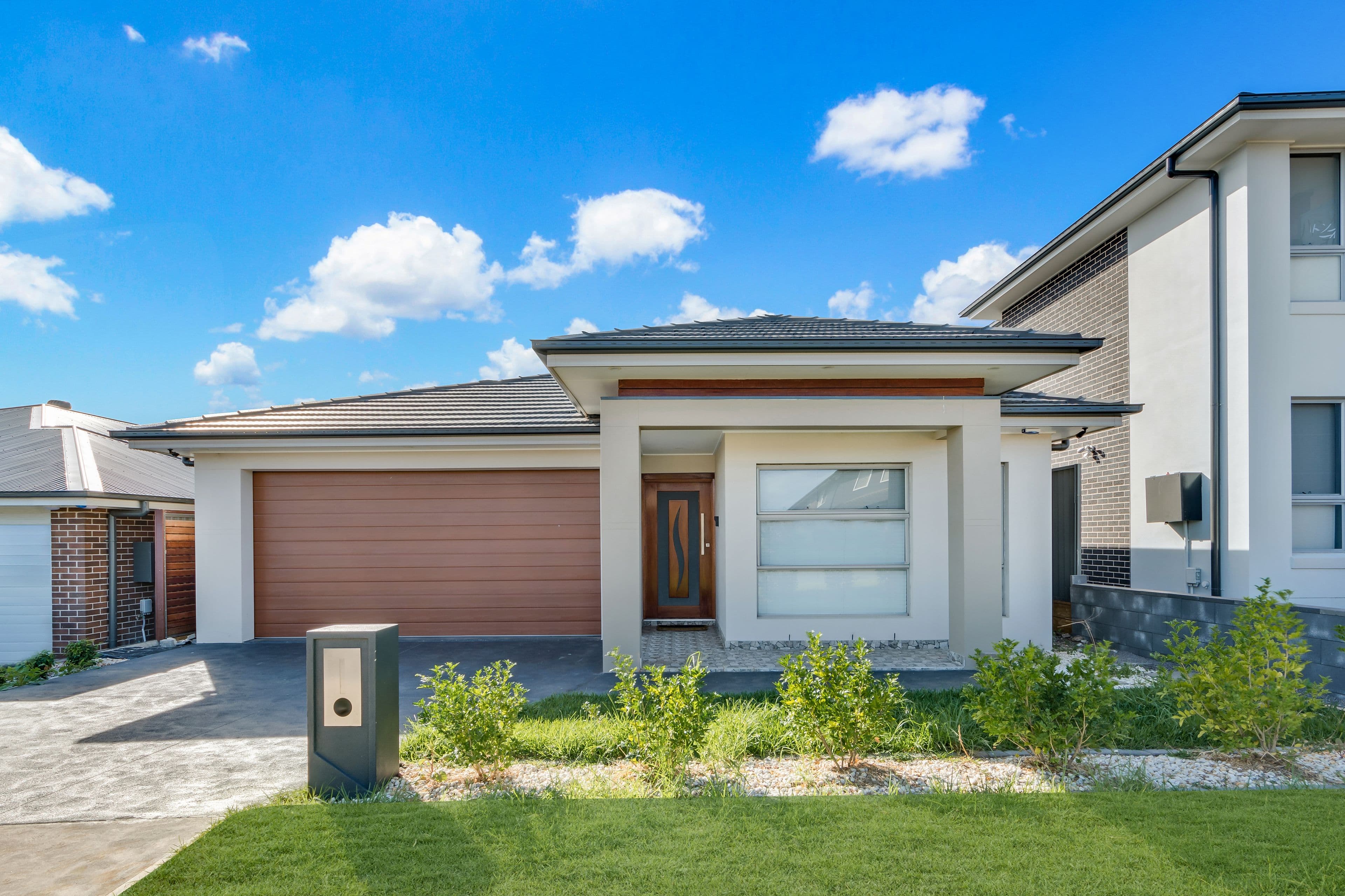 6 Lawrence Street, Oran Park - Thumbnail 2