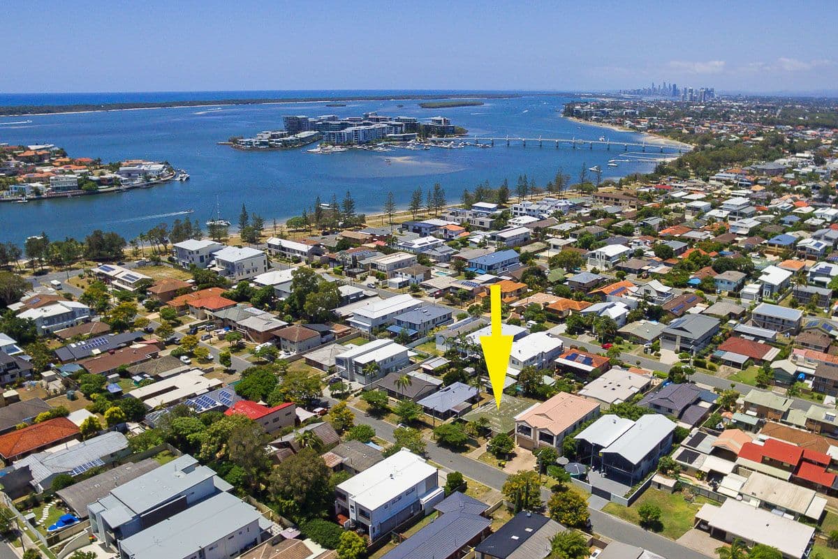 24 Muscovey Avenue, Paradise Point QLD 4216, Paradise Point - Image 1