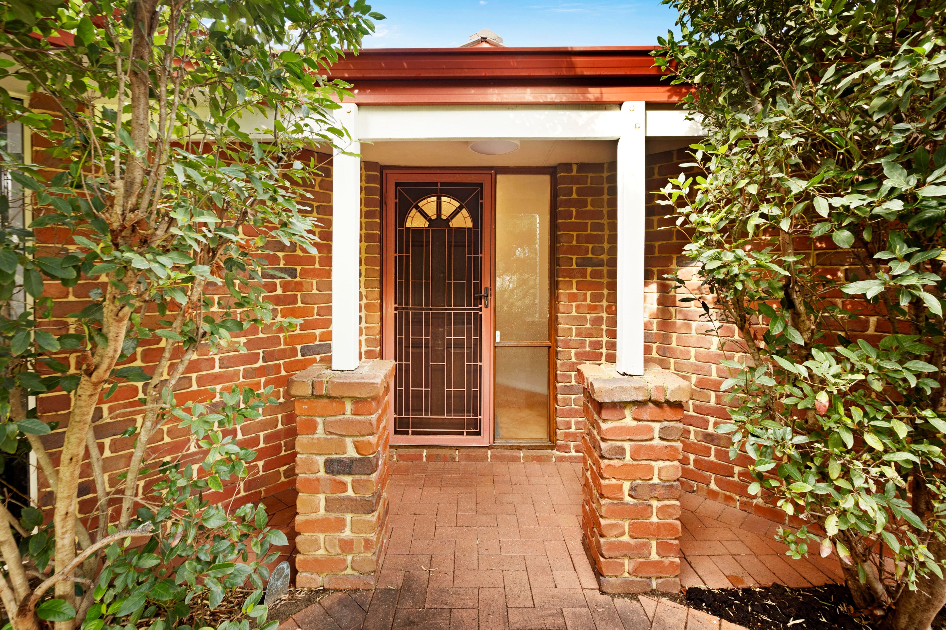 2 Eltham Street, Wembley Downs WA 6019, Wembley Downs - Thumbnail 2