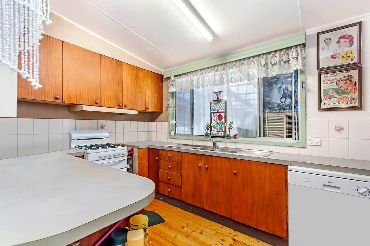 216 Commercial Road, Koroit VIC 3282, Koroit - Thumbnail 5