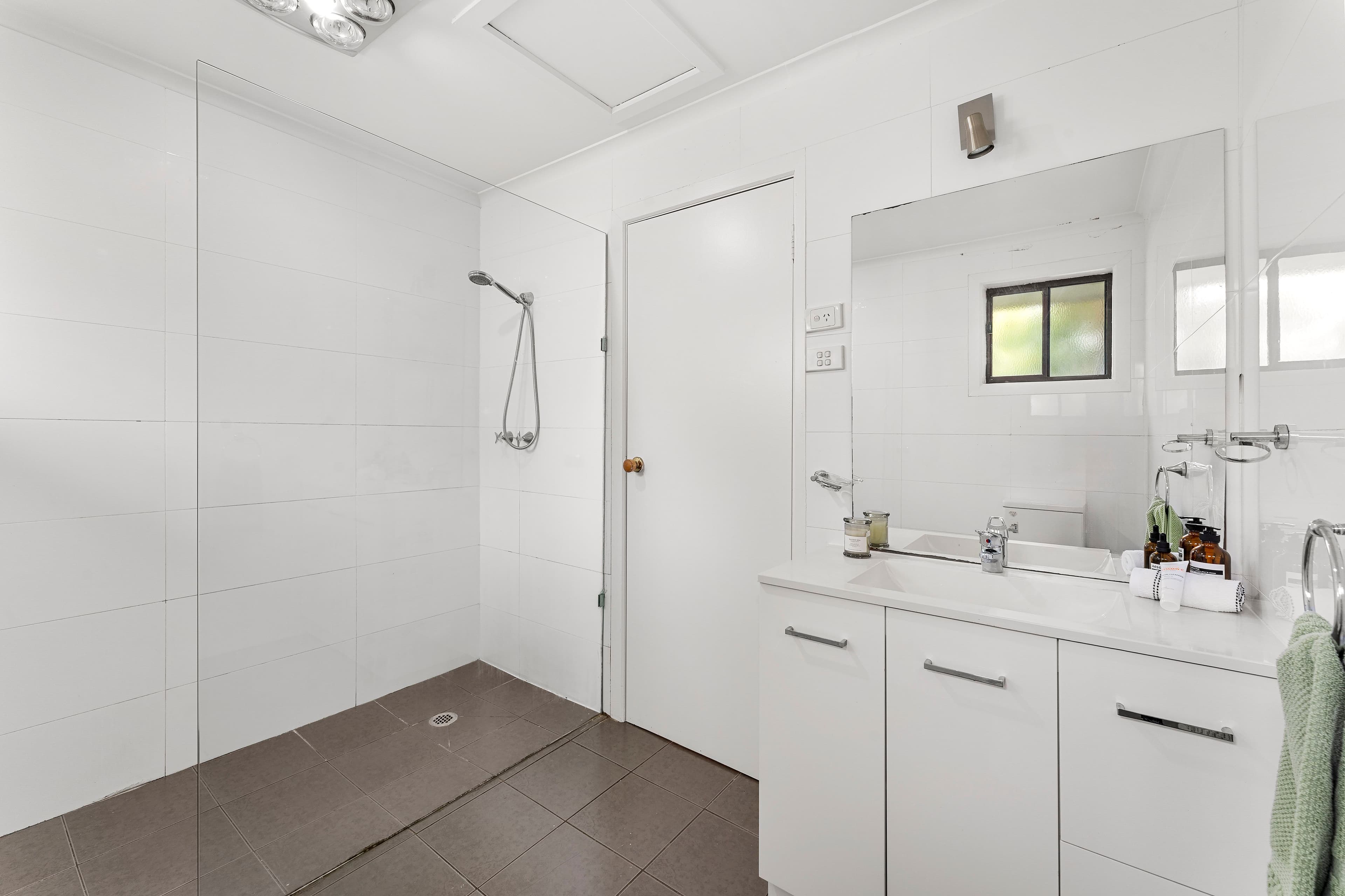 5 Teralba Close, Mill Park VIC 3082, Mill Park - Thumbnail 8