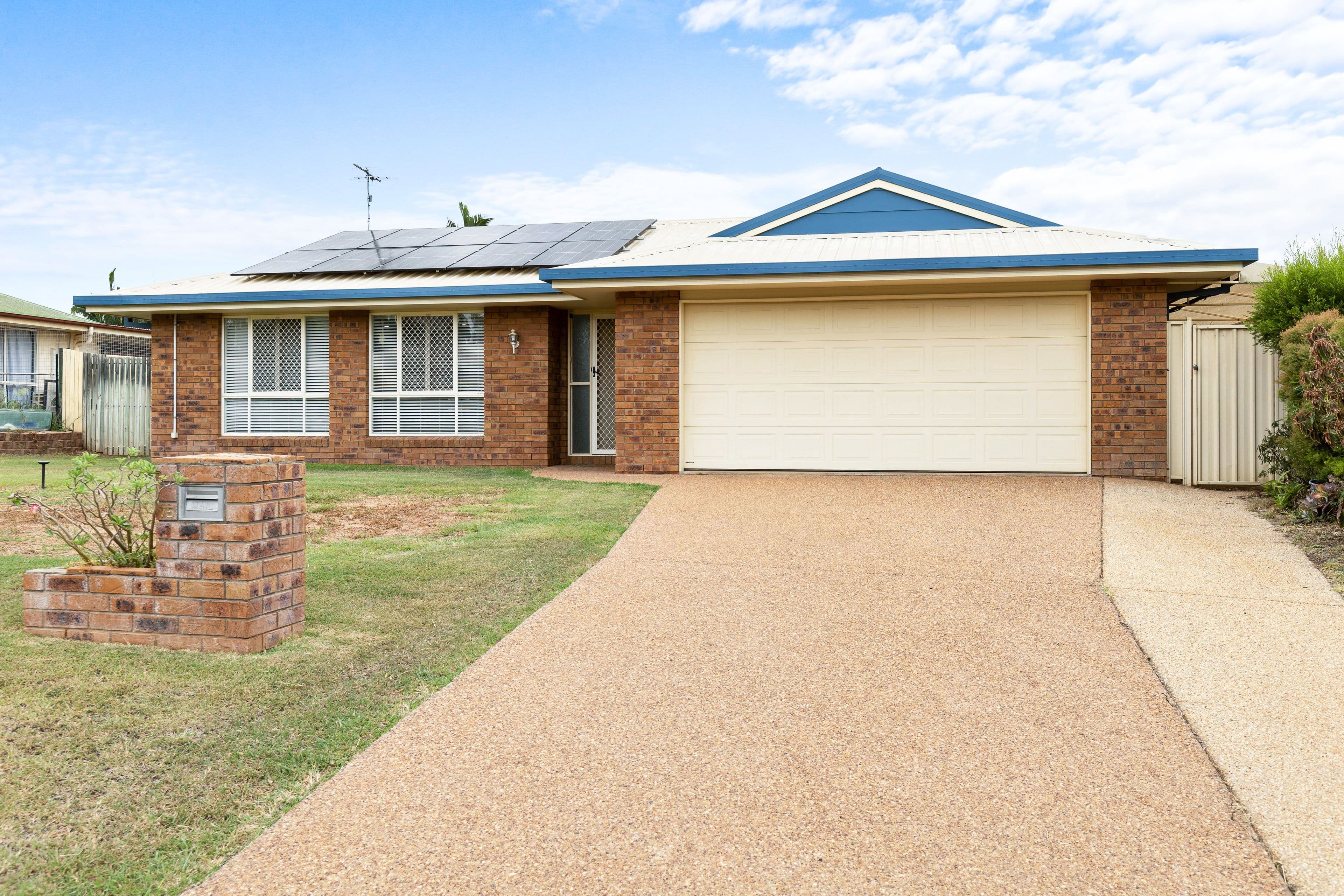 75 Crinum Crescent, Emerald QLD 4720, Emerald - Image 1