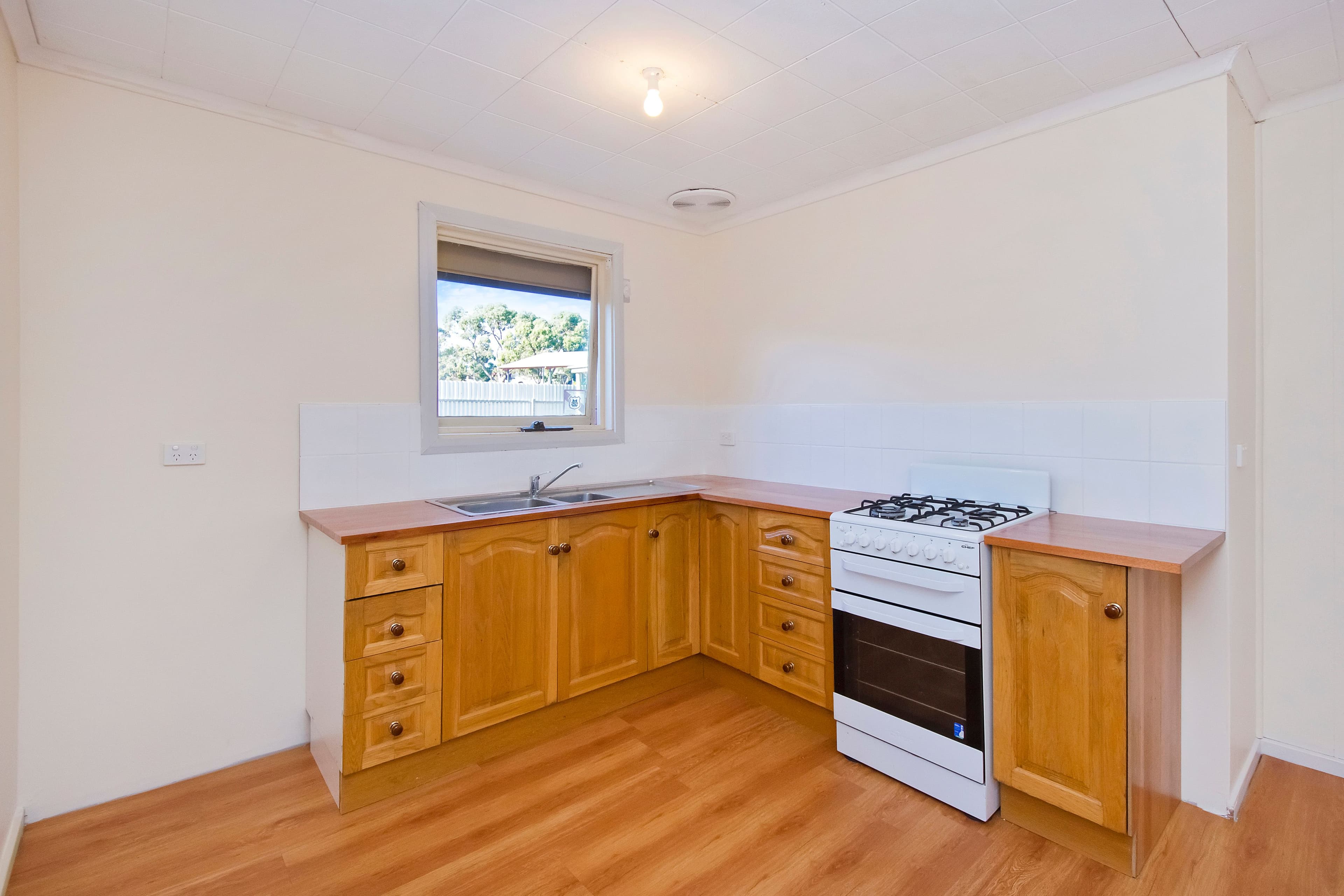 51 Callana Court, Craigmore SA 5114, Craigmore - Thumbnail 3