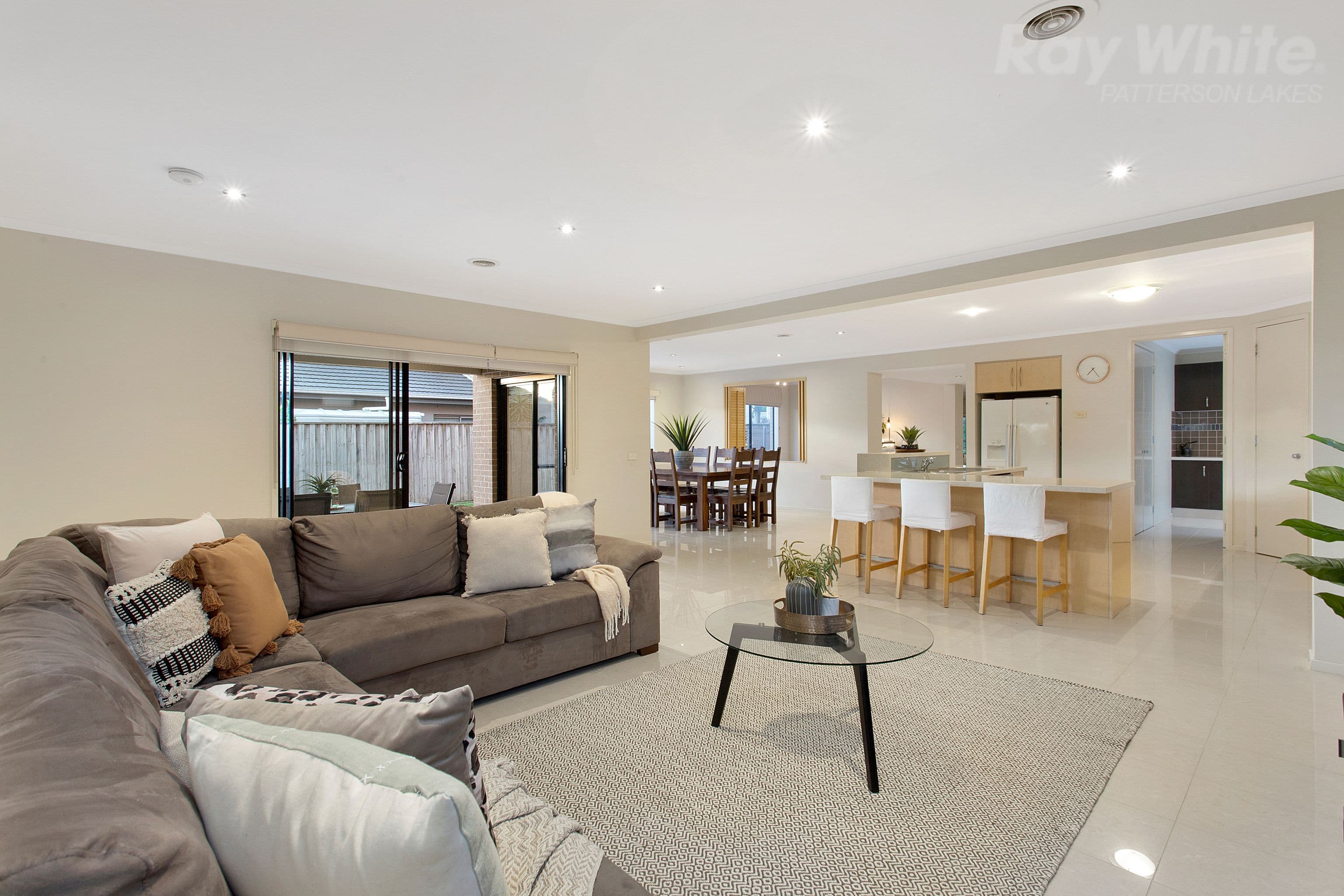 22 Island Point Avenue, Waterways VIC 3195, Waterways - Thumbnail 5