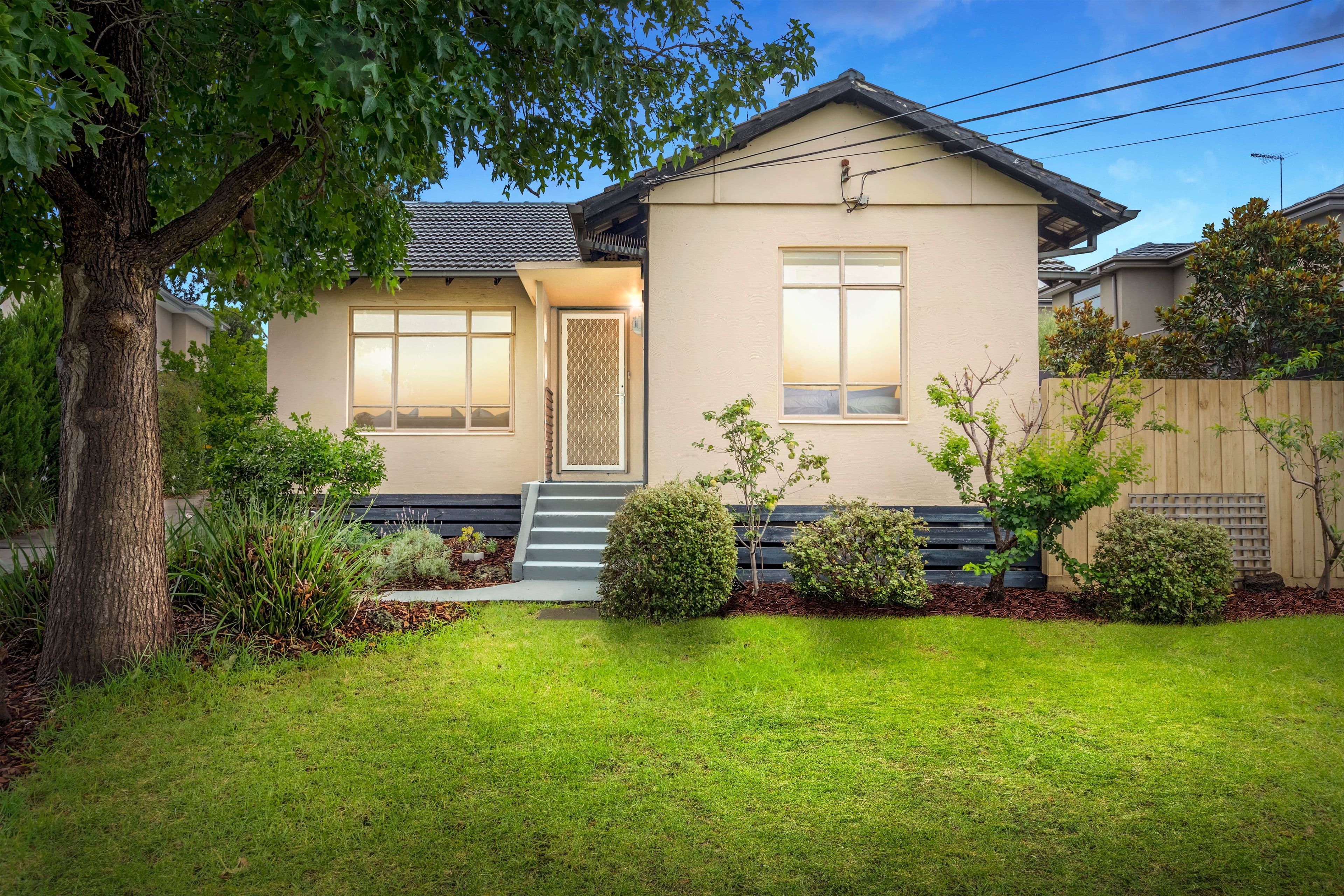 6 Mudgee Court, Chadstone VIC 3148, Chadstone - Image 1