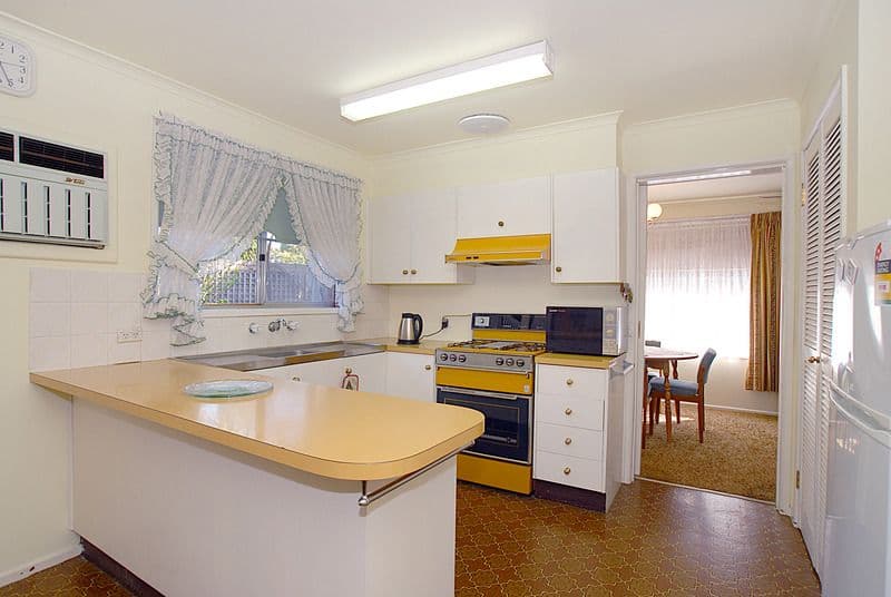 1 Spinosa Close, ENDEAVOUR HILLS VIC 3802, Endeavour Hills - Thumbnail 6