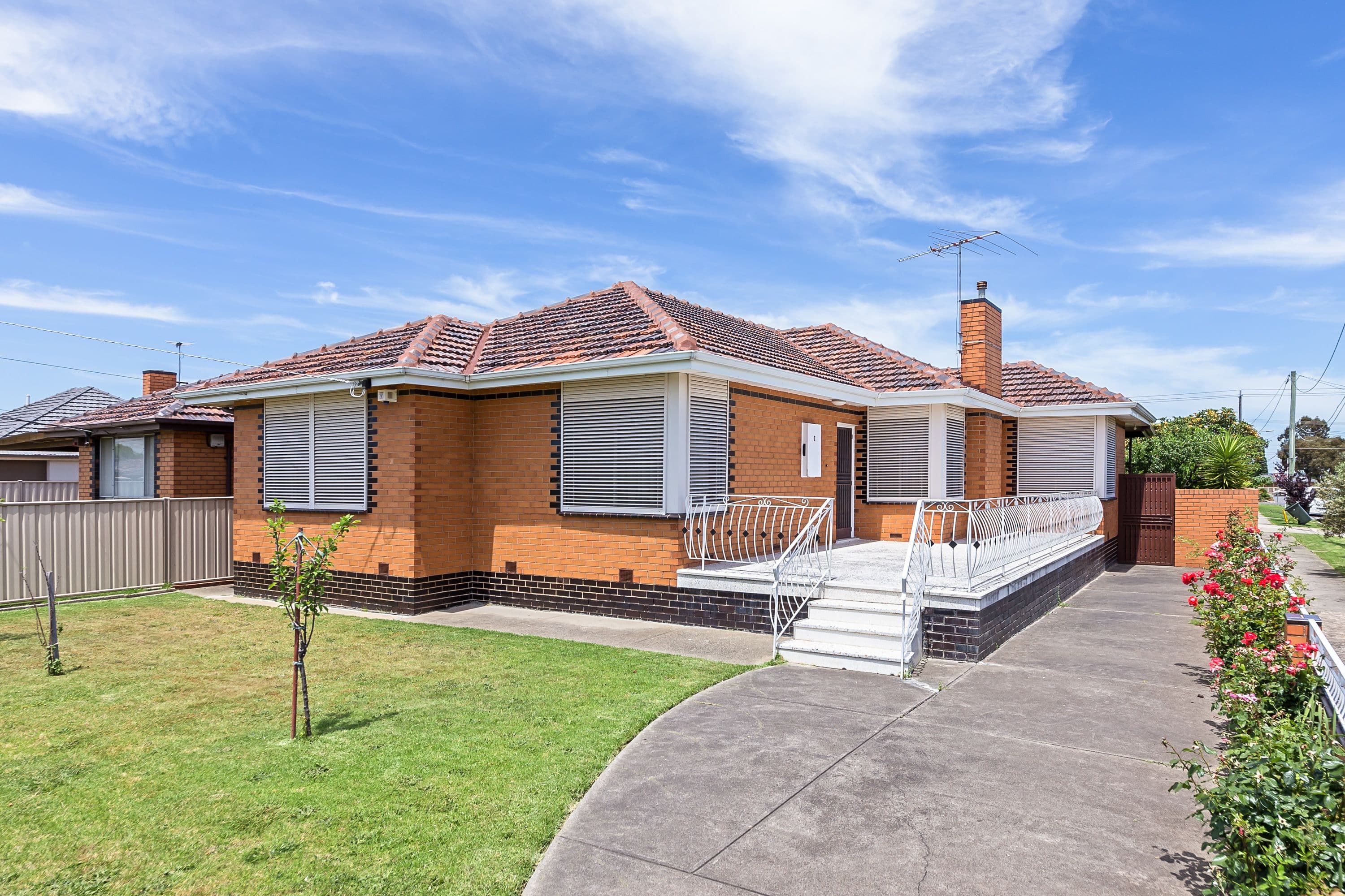 1 Waratah Street, Thomastown VIC 3074, Thomastown - Thumbnail 2