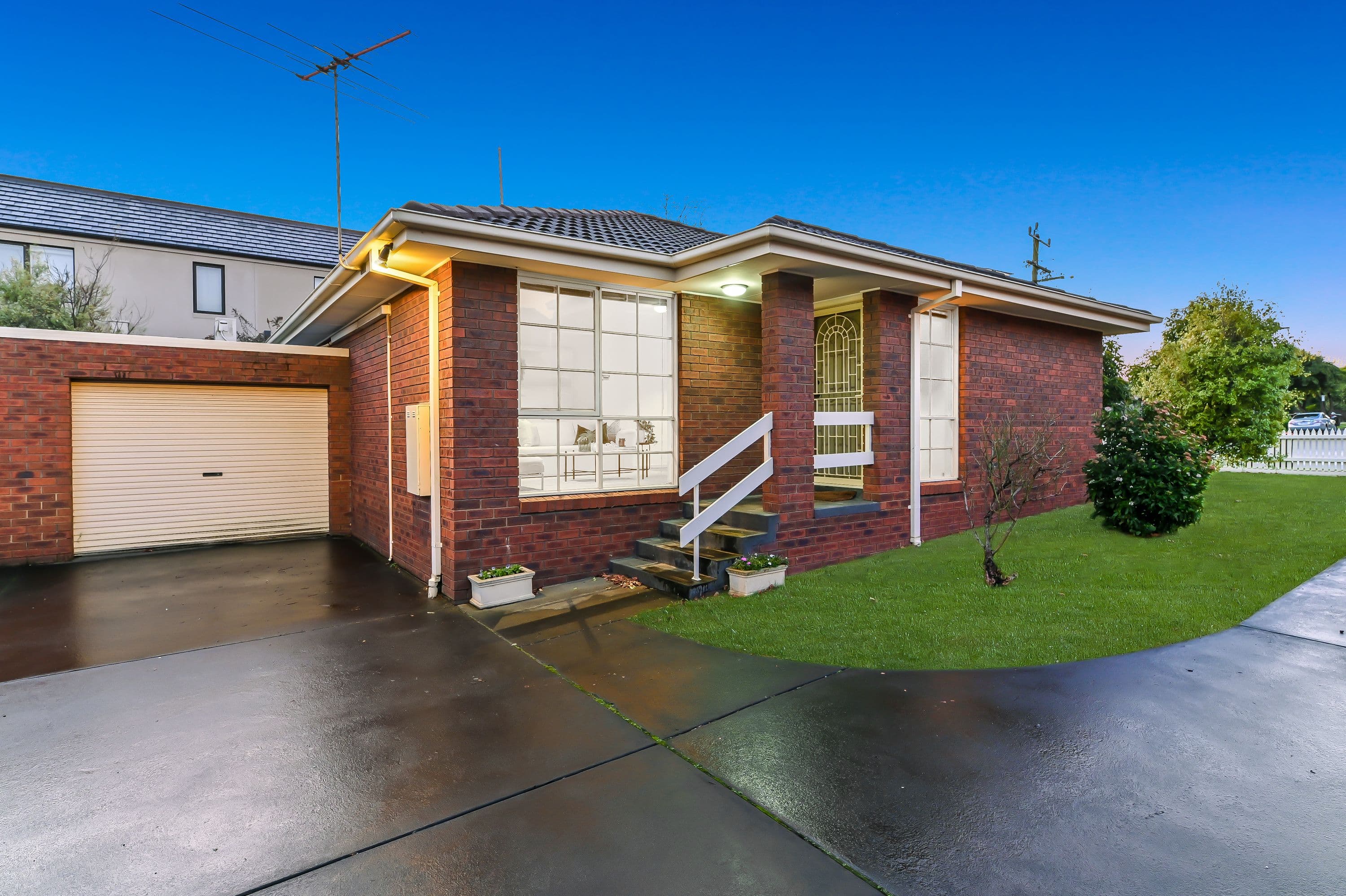 8 Glen Road, Glen Waverley VIC 3150, Glen Waverley - Image 1