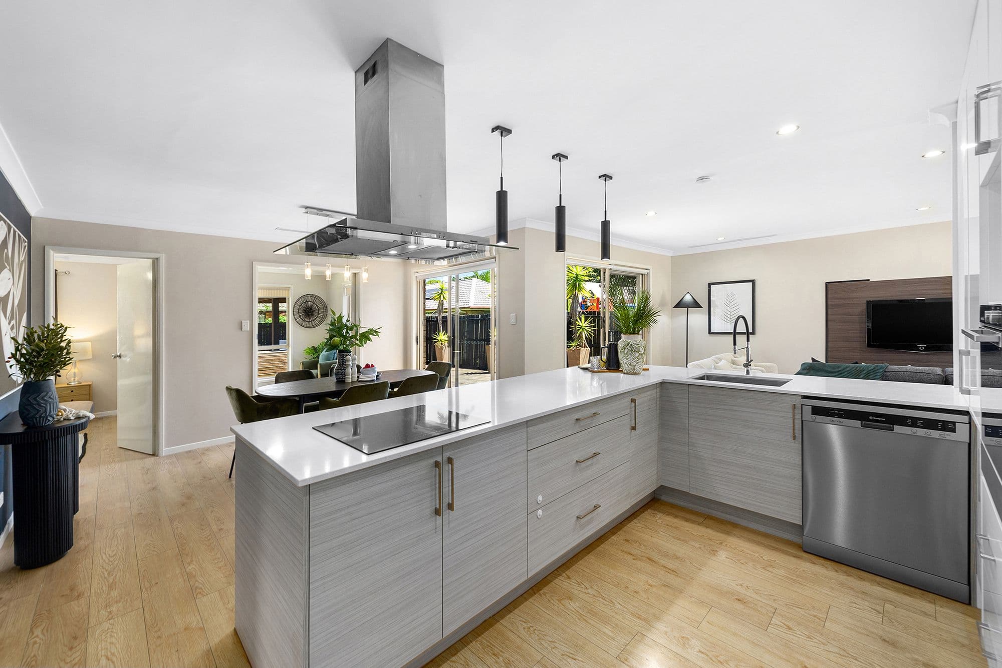 36 Magenta Street, Wavell Heights QLD 4012, Wavell Heights - Thumbnail 4