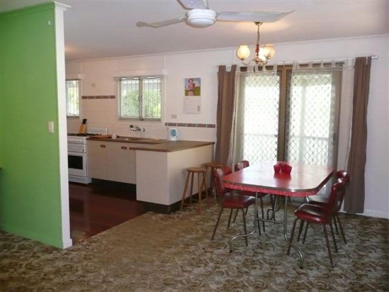 65 Hawkwood Street, MOUNT GRAVATT EAST QLD 4122, Mount Gravatt East - Thumbnail 4