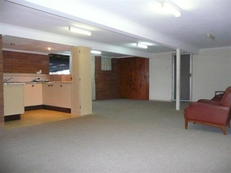 65 Hawkwood Street, MOUNT GRAVATT EAST QLD 4122, Mount Gravatt East - Thumbnail 8
