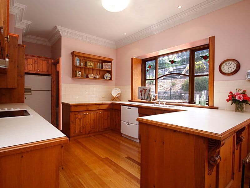 109 Grosvenor Drive, WANDANA HEIGHTS VIC 3216, Wandana Heights - Thumbnail 3