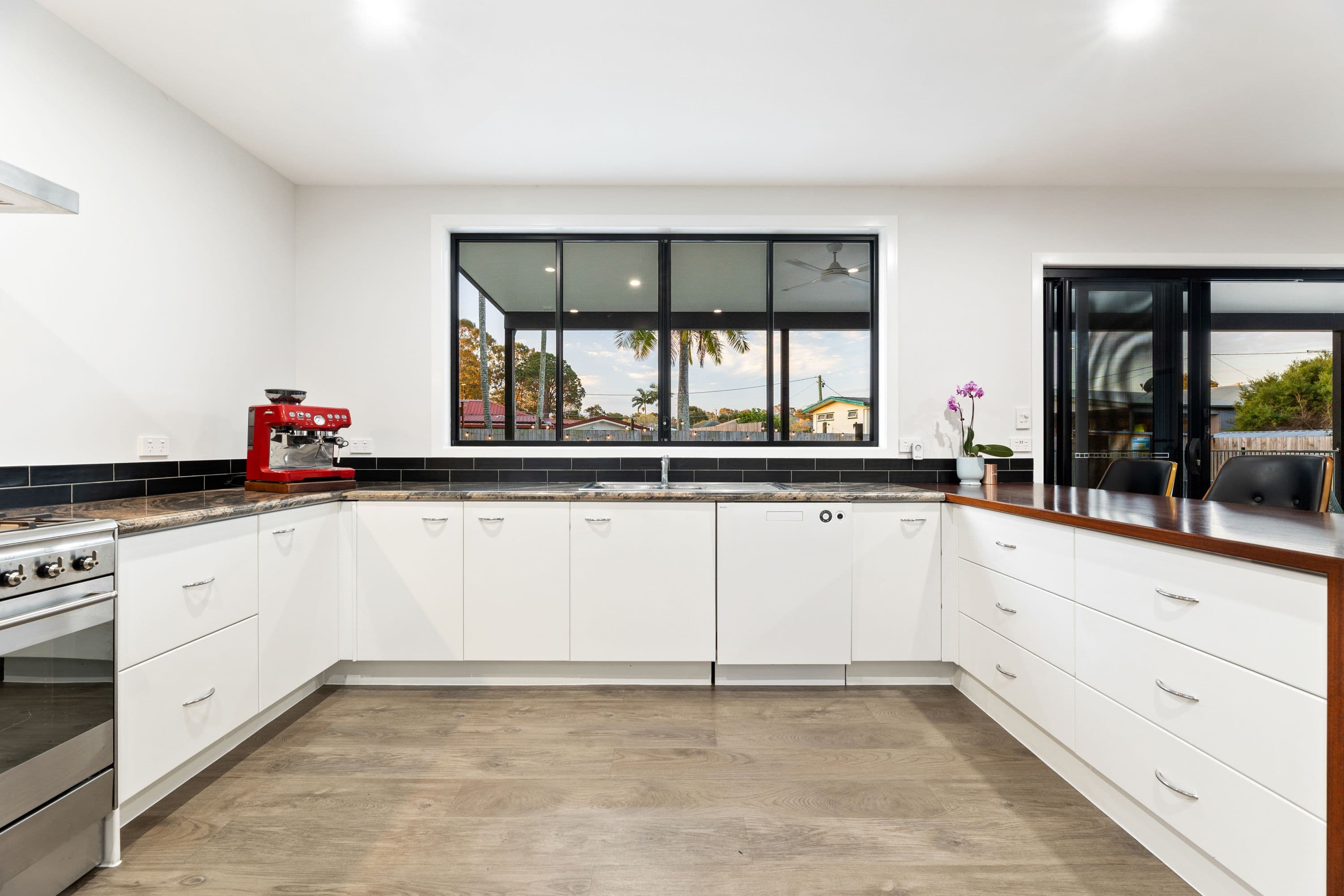 27 Kingstown Avenue, Boondall QLD 4034, Boondall - Thumbnail 4