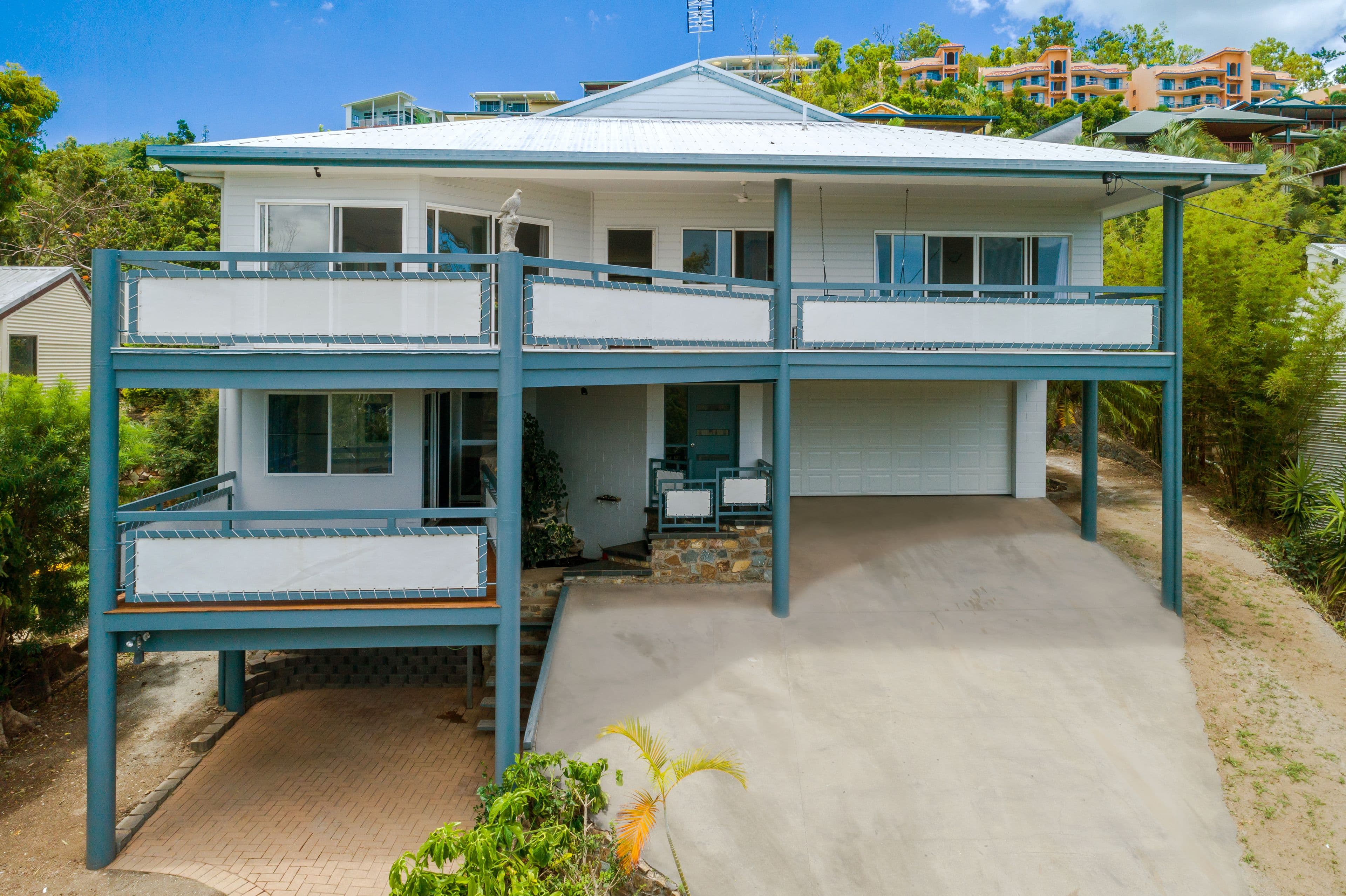 30 Waterson Way, Airlie Beach QLD 4802, Airlie Beach - Thumbnail 2