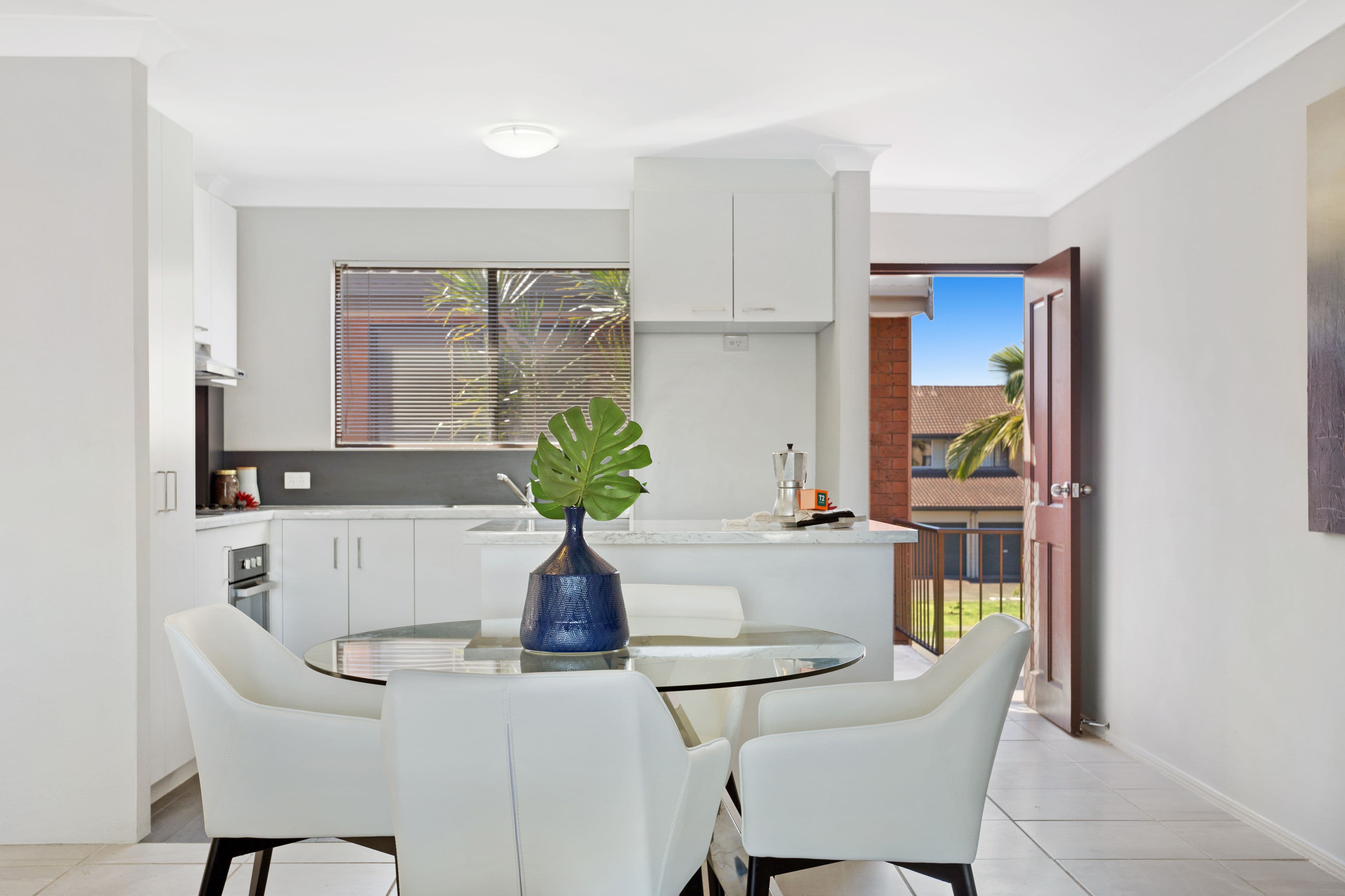 10 Aquila Court, Mermaid Waters QLD 4218, Mermaid Waters - Thumbnail 8