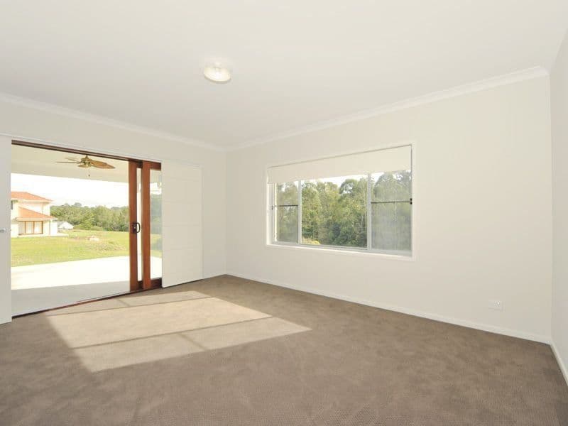 11 Mizen Place, HOLLAND PARK WEST QLD 4121, Holland Park West - Thumbnail 5