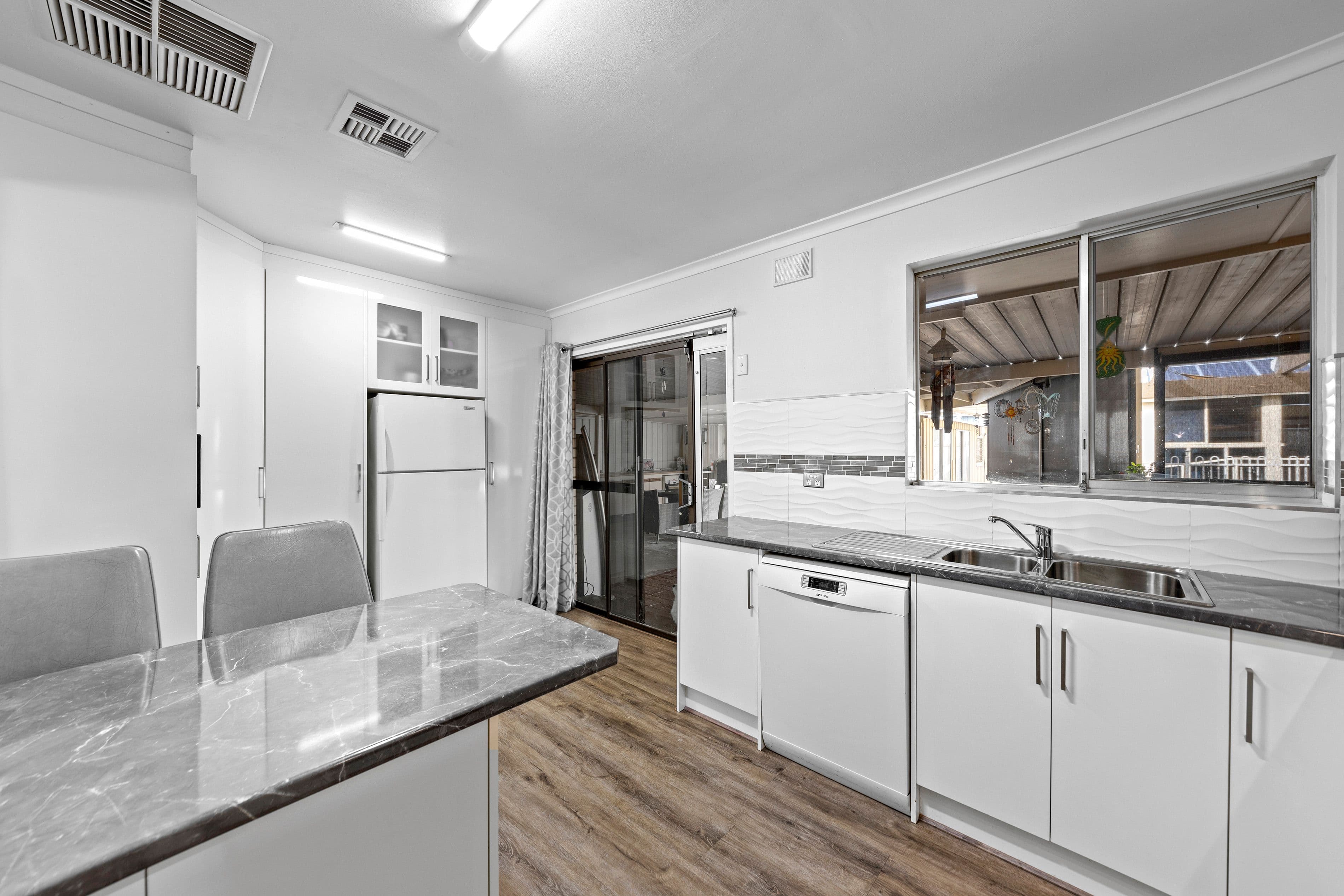 42 Malbanda Avenue, Para Vista SA 5093, Para Vista - Thumbnail 5