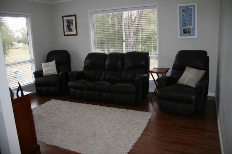 70 Kurtz Street, CHINCHILLA QLD 4413, Chinchilla - Thumbnail 7