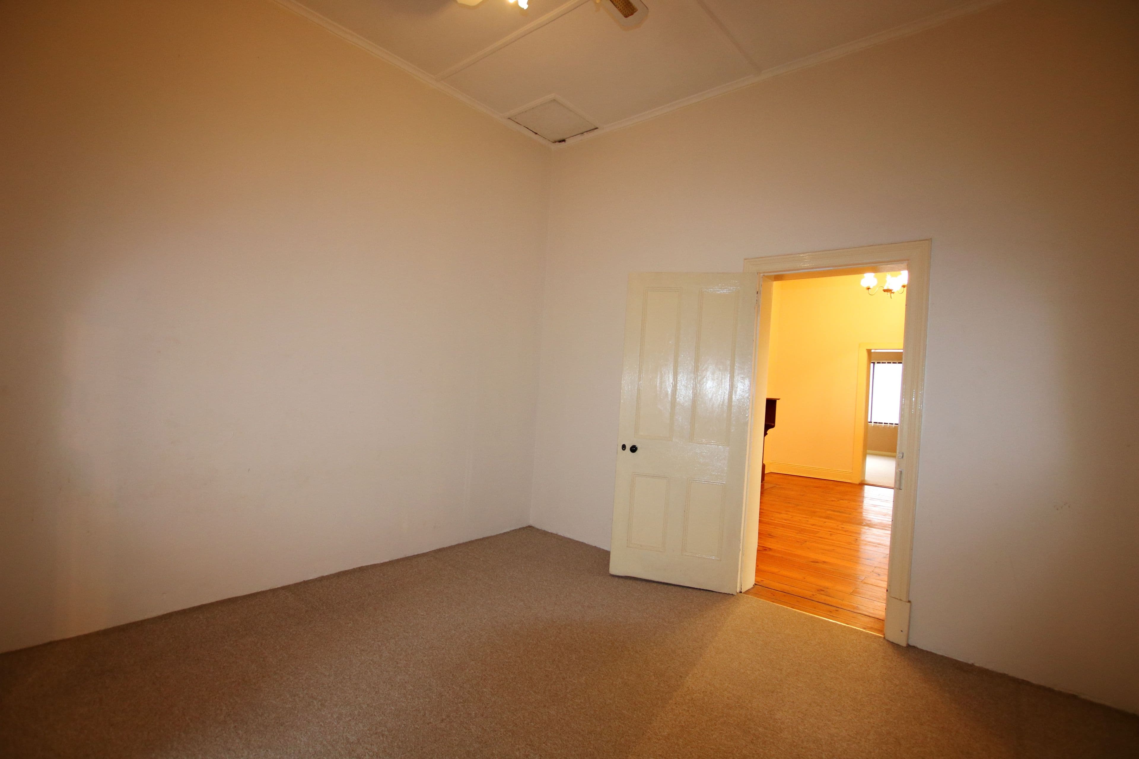 6 Thompson Street, Waikerie SA 5330, Waikerie - Thumbnail 7