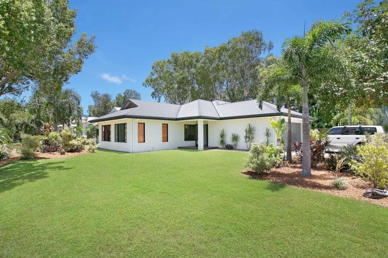 25 Lagoon Drive, Trinity Beach QLD 4879, Trinity Beach - Thumbnail 2