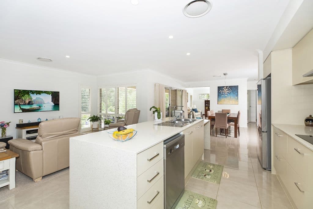 9 Pheasant Street, Toronto NSW 2283, Toronto - Thumbnail 2