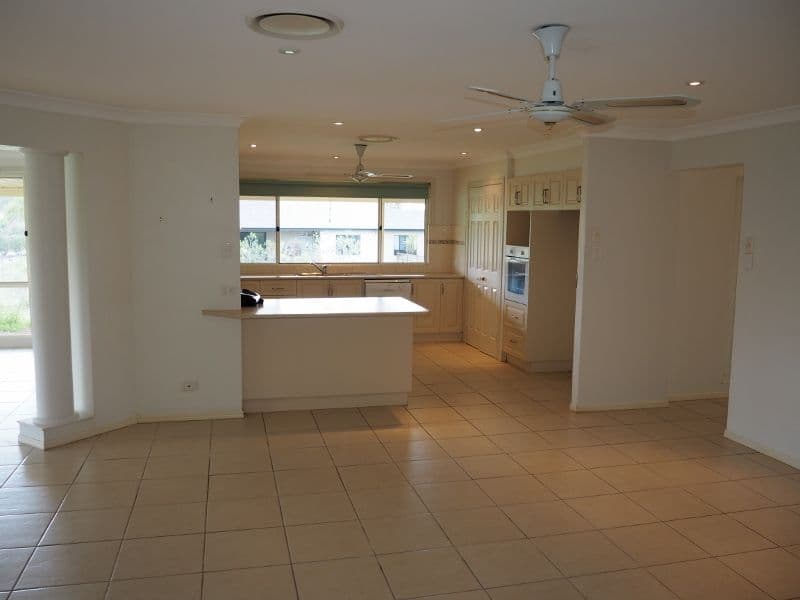 218 Woongool Road, Tinana QLD 4650, Tinana - Thumbnail 3