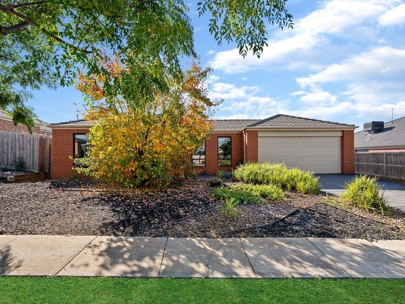 10 Harry Vallence Drive, Maddingley VIC 3340, Maddingley - Thumbnail 2