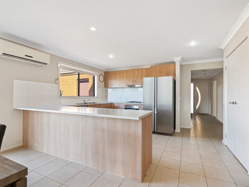 10 Harry Vallence Drive, Maddingley VIC 3340, Maddingley - Thumbnail 4