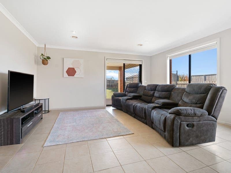 10 Harry Vallence Drive, Maddingley VIC 3340, Maddingley - Thumbnail 7
