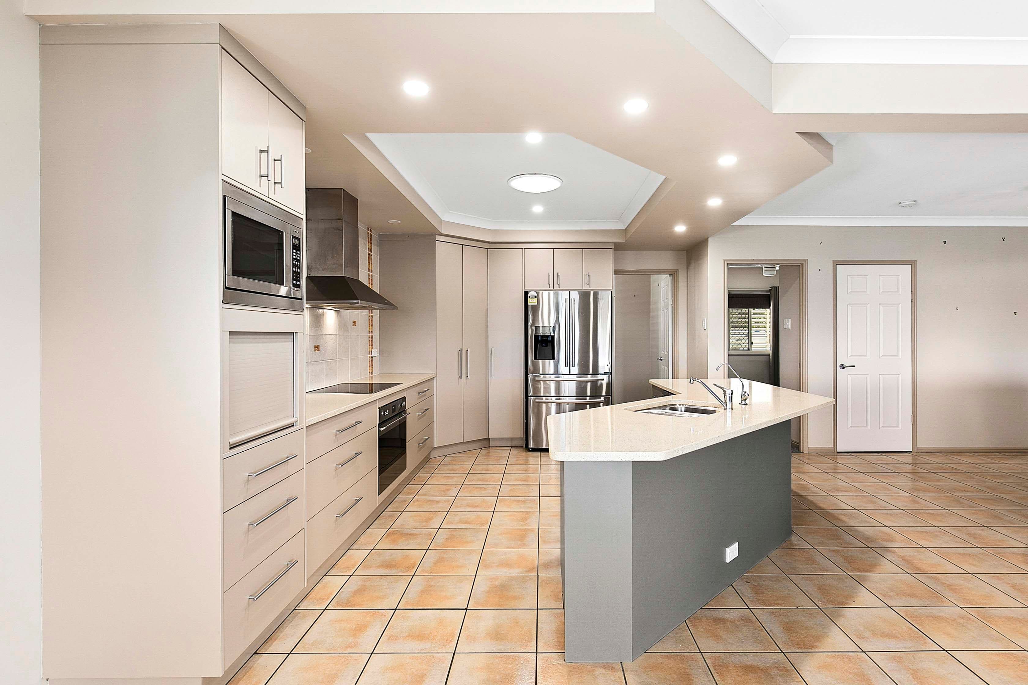 124 Long Street, Point Vernon QLD 4655, Point Vernon - Thumbnail 6