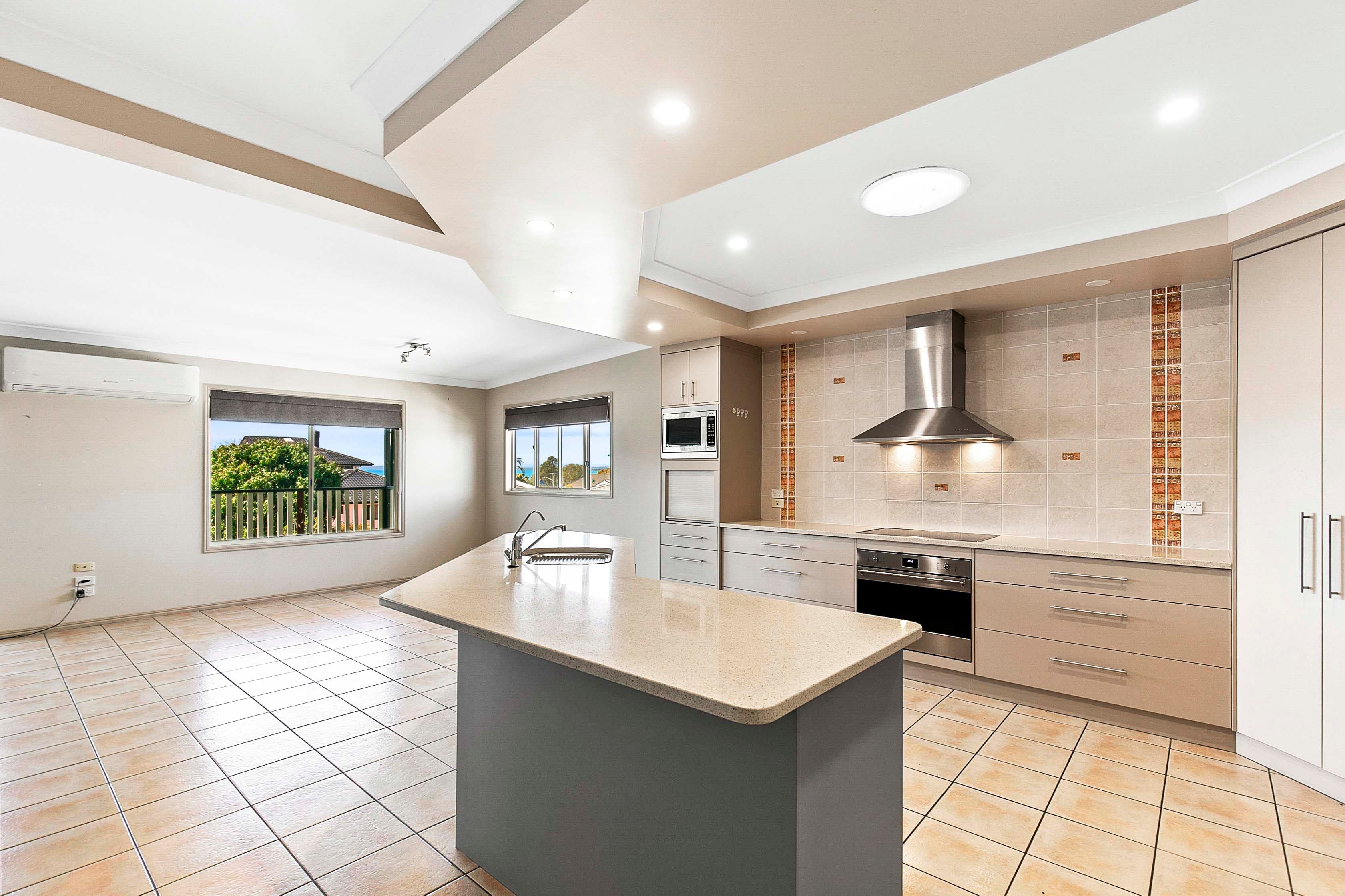 124 Long Street, Point Vernon QLD 4655, Point Vernon - Thumbnail 8