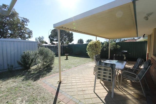 40 Boorabbin Place, BALLAJURA WA 6066, Ballajura - Thumbnail 4