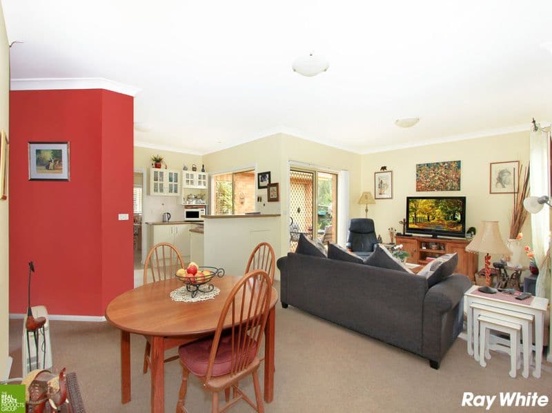 14 Delmont Place, Kanahooka - Thumbnail 3