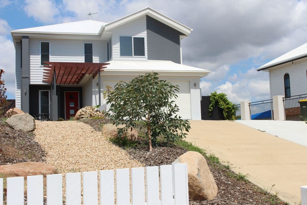 13 Richard Street, Boyne Island QLD 4680, Boyne Island - Image 1