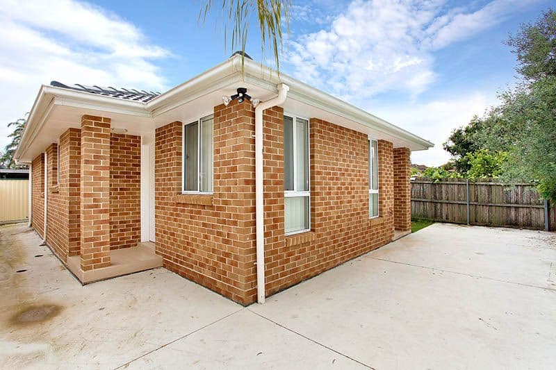 11 Comanche Road, BOSSLEY PARK NSW 2176, Bossley Park - Thumbnail 6
