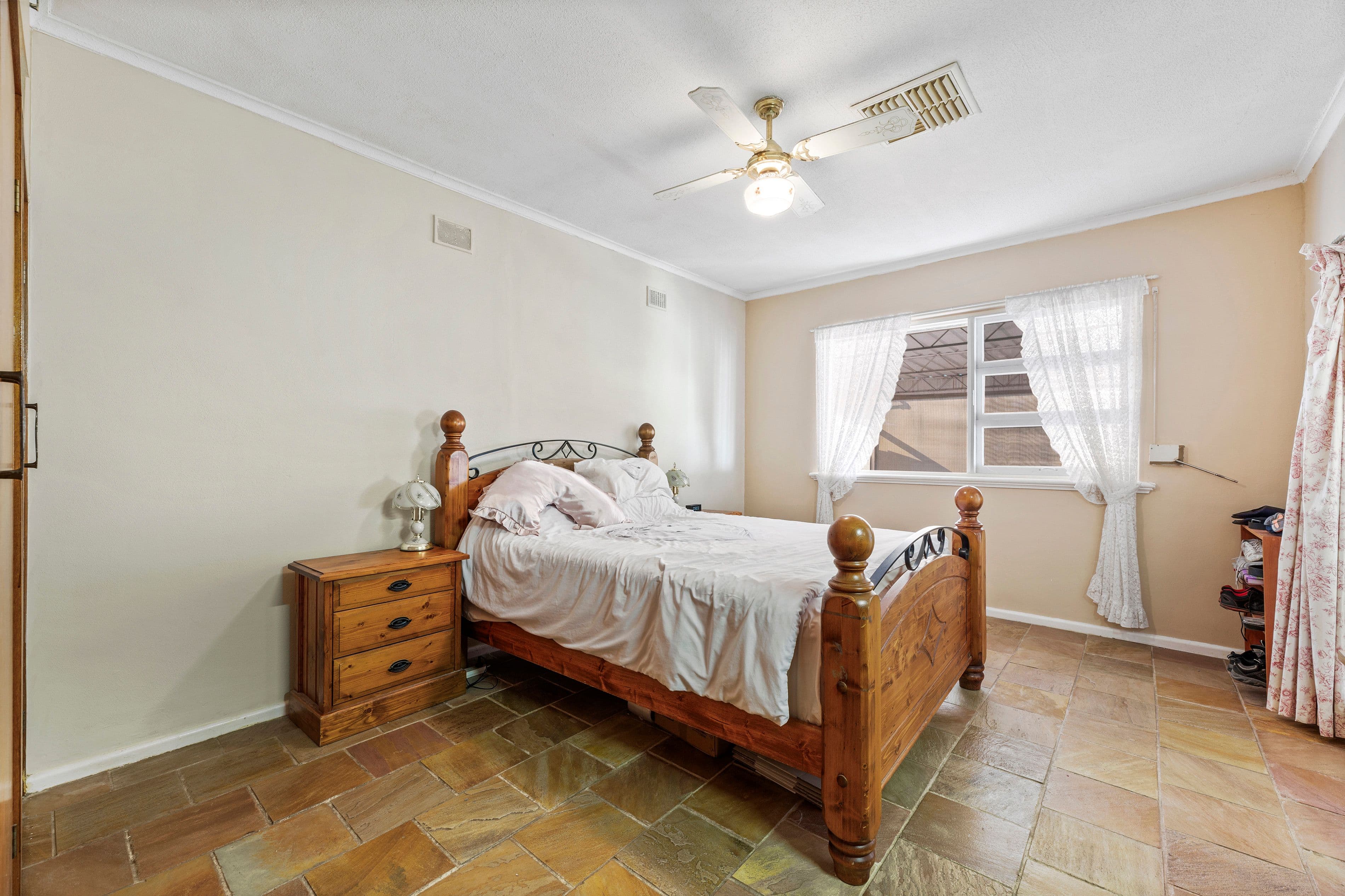 229 Woodford Road, Elizabeth North SA 5113, Elizabeth North - Thumbnail 6