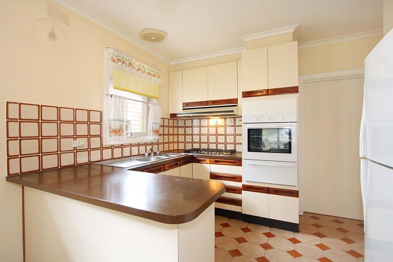 4 Connell Road, OAKLEIGH VIC 3166, Oakleigh - Thumbnail 4