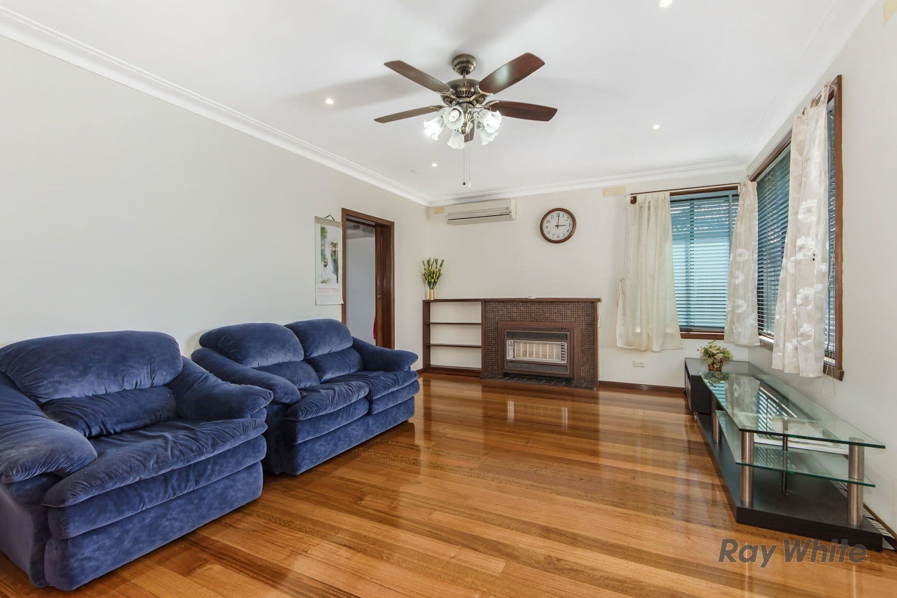 13 Swansea Parade, St Albans VIC 3021, St Albans - Thumbnail 2