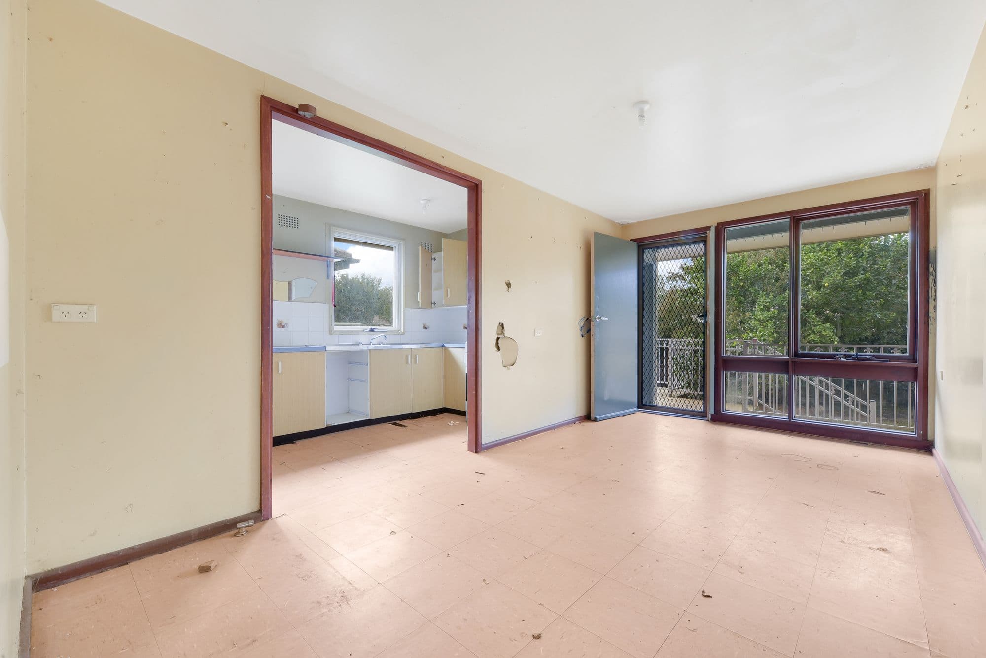 10 Falkiner Way, Airds - Thumbnail 4