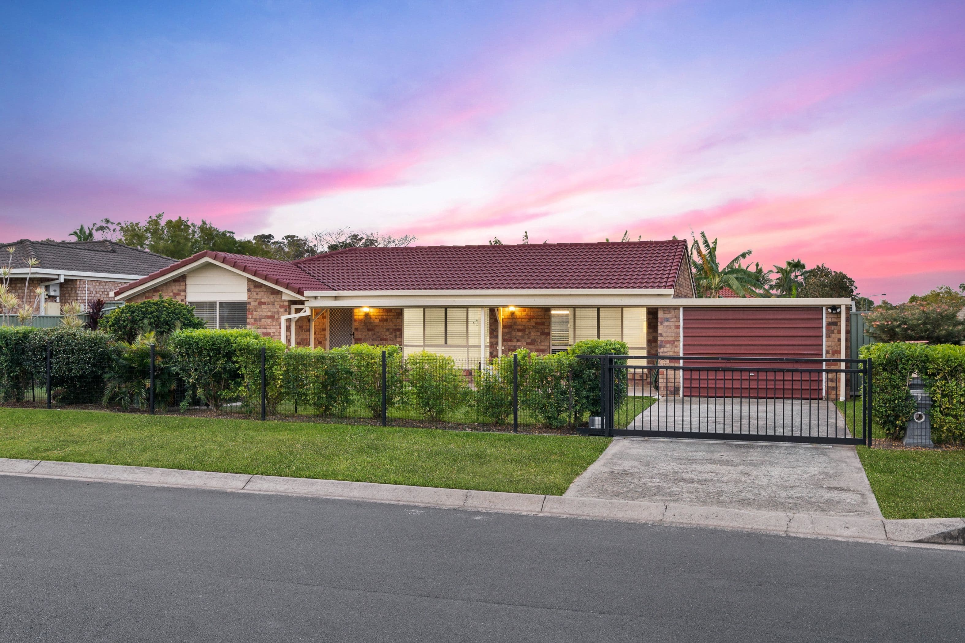 9 Murrumbidgee Street, Hillcrest QLD 4118, Hillcrest - Image 1