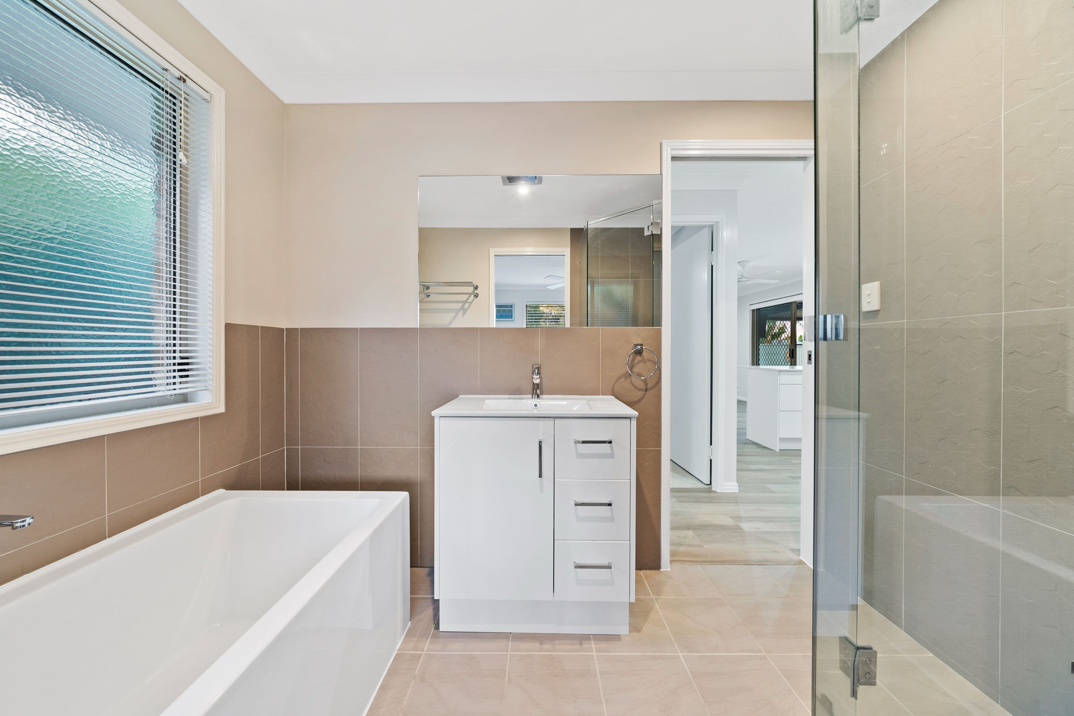 9 Murrumbidgee Street, Hillcrest QLD 4118, Hillcrest - Thumbnail 8
