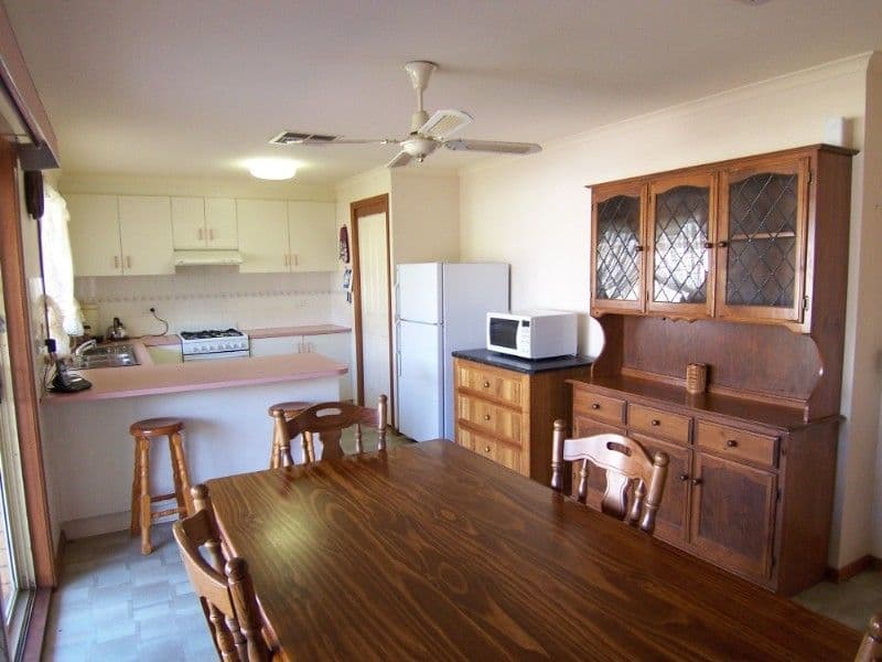 51 Hodgson Street, EAGLEHAWK VIC 3556, Eaglehawk - Thumbnail 3
